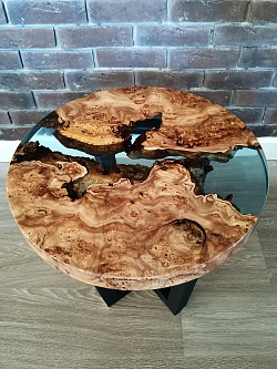 Кофейный столик река из капа карагача, собственное производство