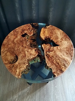 Кофейный столик река из капа карагача, собственное производство
